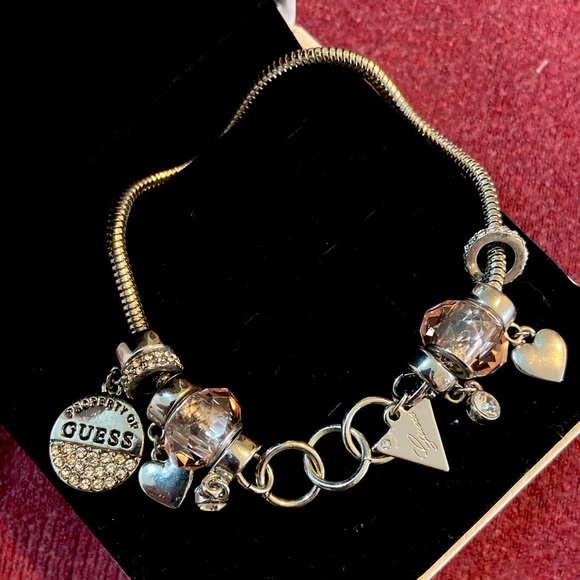 ❗️FINAL SALE❗️BUY ME NOW❗️Charm Bracelet (Guess) - Picture 1 of 2